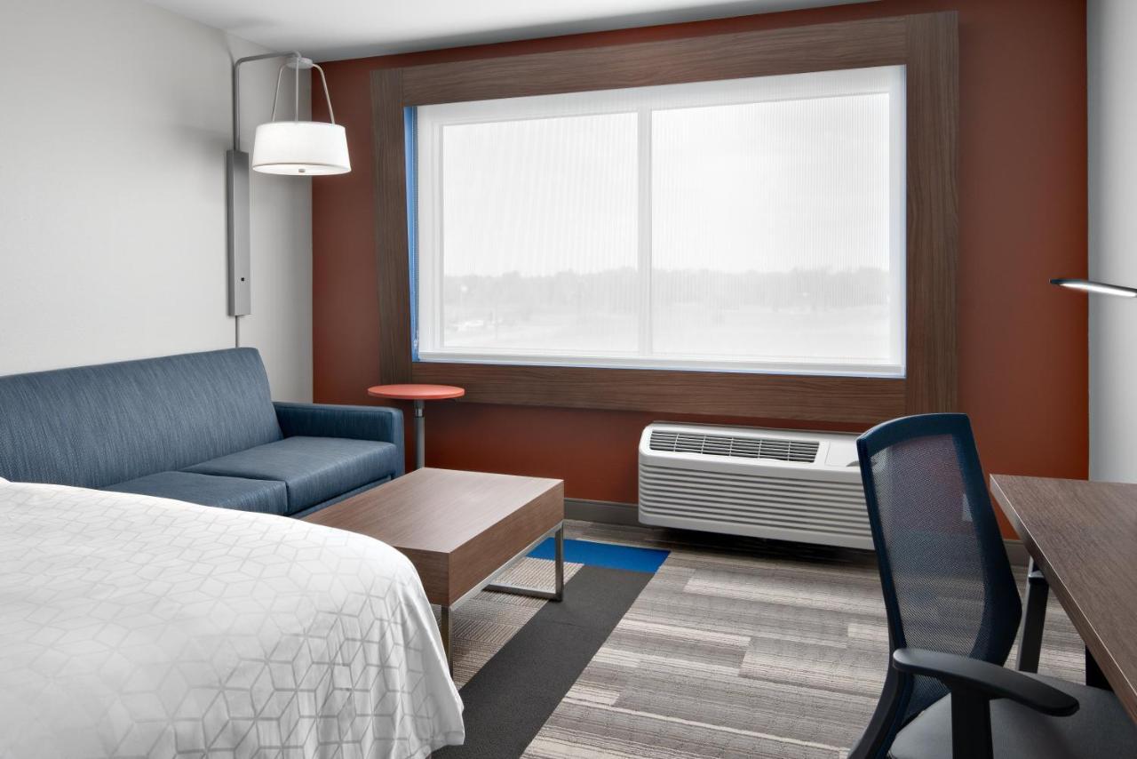 Holiday Inn Express & Suites - Elkhorn - Lake Geneva Area By Ihg Exteriör bild